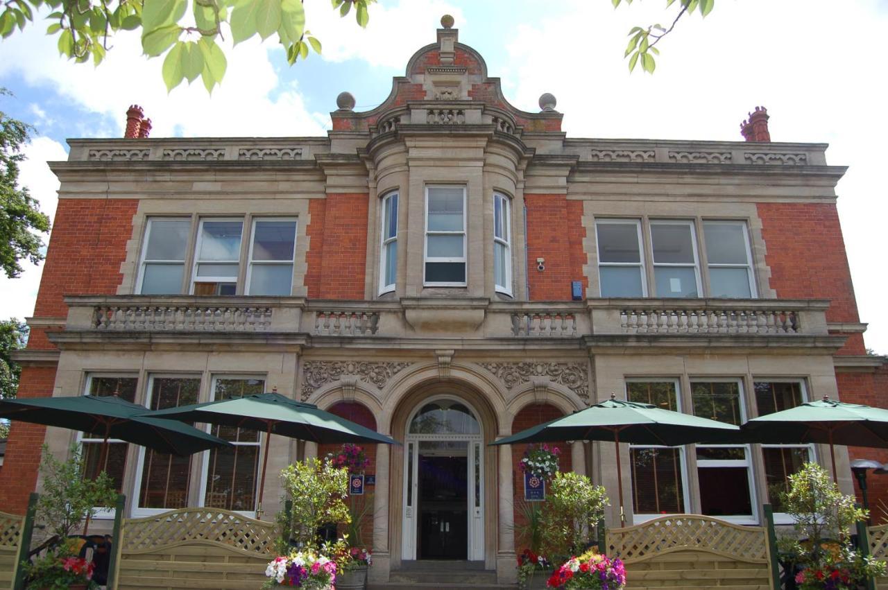 Millfields Hotel Grimsby Exterior photo